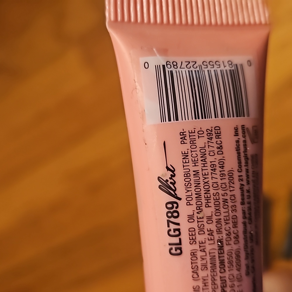LA Girls Lipsticks and Lip paint New - Picture 14 of 14